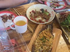 -冶建镜子·老南昌大排档·江西虾王(总店)