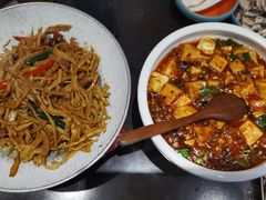 -川流不息·地道川菜·小龙虾(松东路店)