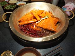 -王婆乔鲜鱼自助火锅(蜀汉路店)