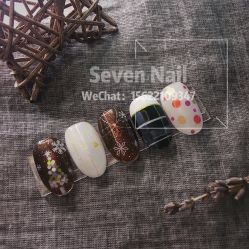-Seven Nail七姑娘の美甲店