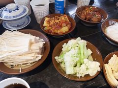 -巴四老城区炭火蛙锅(张江店)