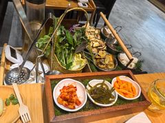 -一朵菌·野生菌探索家火锅(南亚店)