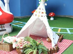 -蓝精灵乐园·世茂精灵之城主题乐园