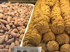 云南小粒咖啡曲奇-昆明冠生园·蛋糕·面包(南强街店)