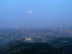 -鬼笑石后山停车场