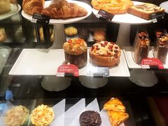 -星巴克臻选(郑州中原万达店)