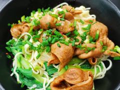 招牌肥肠面-丽影重庆小面(定西路店)