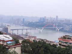 -鹅岭公园瞰胜楼