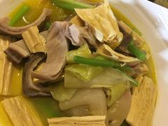 -温汤大酒店餐厅