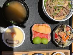 -一石三鸟烧鸟•刺身•定食套餐(南桥美谷店)