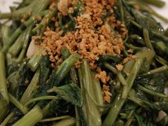 -新峰肉骨茶(总店)