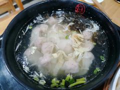 鲜肉小馄饨-百年尹氏汤包(环球美食荟店)