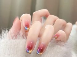 -悦指间美甲美睫