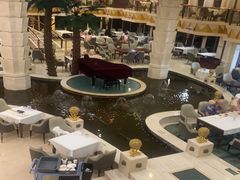 -碧中海汤泉汗蒸酒店