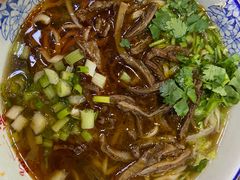 -鹍记特色牛杂面