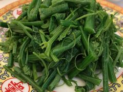炝拌丝瓜尖-鸿宾楼(展览馆路店)