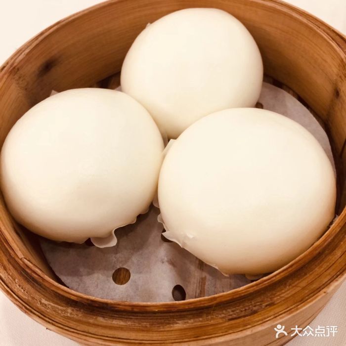 富豪酒家(正大广场店)港式流沙包图片 - 第2张