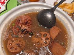 -鑫小城故事·藕汤·家常菜(台北一路总店)
