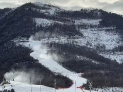 -鳌山滑雪度假区