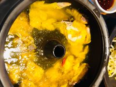 -云海肴·汽锅鸡·云南菜(天山百盛优客店)