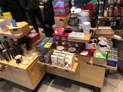 零售区-星巴克(天津鲁能中心第三店)