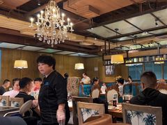 -领鲜活海鲜榴莲自助火锅(东门店)