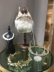 -Lady  Jane高端婚纱礼服馆