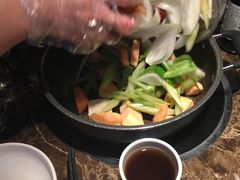 -猪啊牛呀羊啊铜盘烤肉(正大广场店)