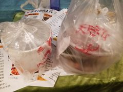 招牌油焖大虾-美膳居川菜馆油焖大虾烧烤(卓刀泉店)