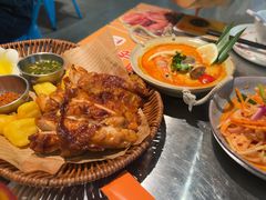 -小小集渔·泰式大排档(太古里香槟店)