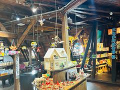 -良友书坊(安徽路店)