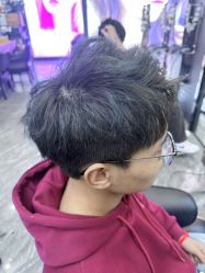 -藤野造型烫染·漂发