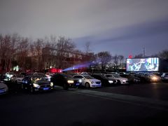 -枫花园汽车电影院(朝阳公园店)
