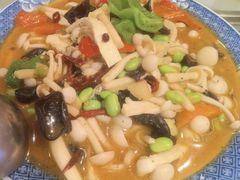 -百味地锅鸡(二店·财校分店)