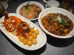 -吴越荣记苏州菜·松鼠桂鱼100%活鱼现做(斜塘老街店)