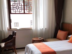 -九华山聚龙大酒店