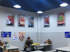 大堂-蜀串香牛杂火锅串串