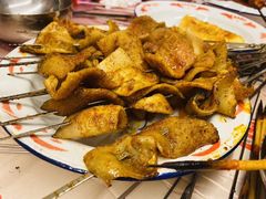 -老钟家烤羊排·敦伊阁清真餐厅胡羊焖饼