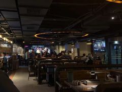 -麦凯伦烧烤·精酿超级工厂店(金桥总店)