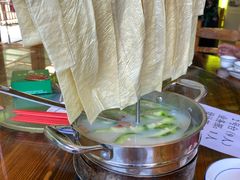 鲜腐竹上汤鱼面-一品烧农庄·佛山本地菜(西岸店)