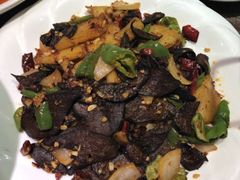 -巴特餐饮6加1音乐餐吧·新疆菜