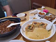 -鹏城人家海鲜酒家·23年老字号(较场尾店)