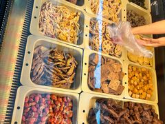 -绝味鸭脖(曼哈顿广场店)