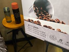 -瑞幸咖啡(巴黎春天陕西路店)