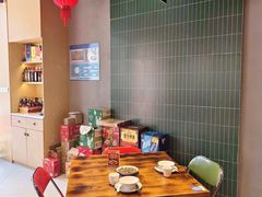 -黄弟大排档·湖南菜·小龙虾·小海鲜(凯旋北路店)