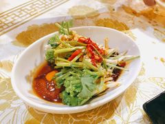 香菜根-聚味瞿记·龙虾堂(望城店)