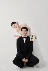 -城市花园婚纱摄影