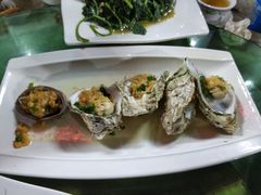 -四川小胡子海鲜(丁村万人海鲜广场店)