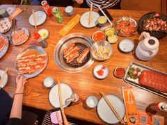 -明洞阿姨·韩式酱蟹烤肉·创意料理(三元桥店)