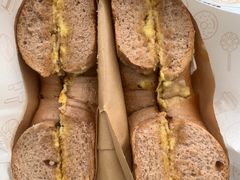 -Catch Bagel(芳草地店)